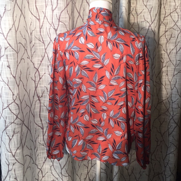 Burnt Orange leaf print tie neck blouse - Picture 4 of 6